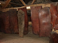 http://upload.wikimedia.org/wikipedia/commons/thumb/f/f9/St_Fagans_Tannery_4.jpg/200px-St_Fagans_Tannery_4.jpg